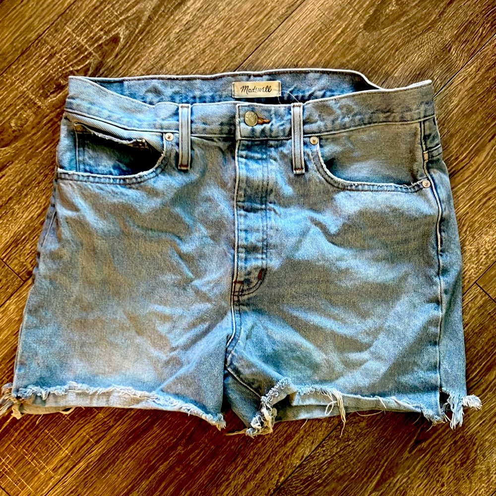 Madewell classic jean shorts size 31